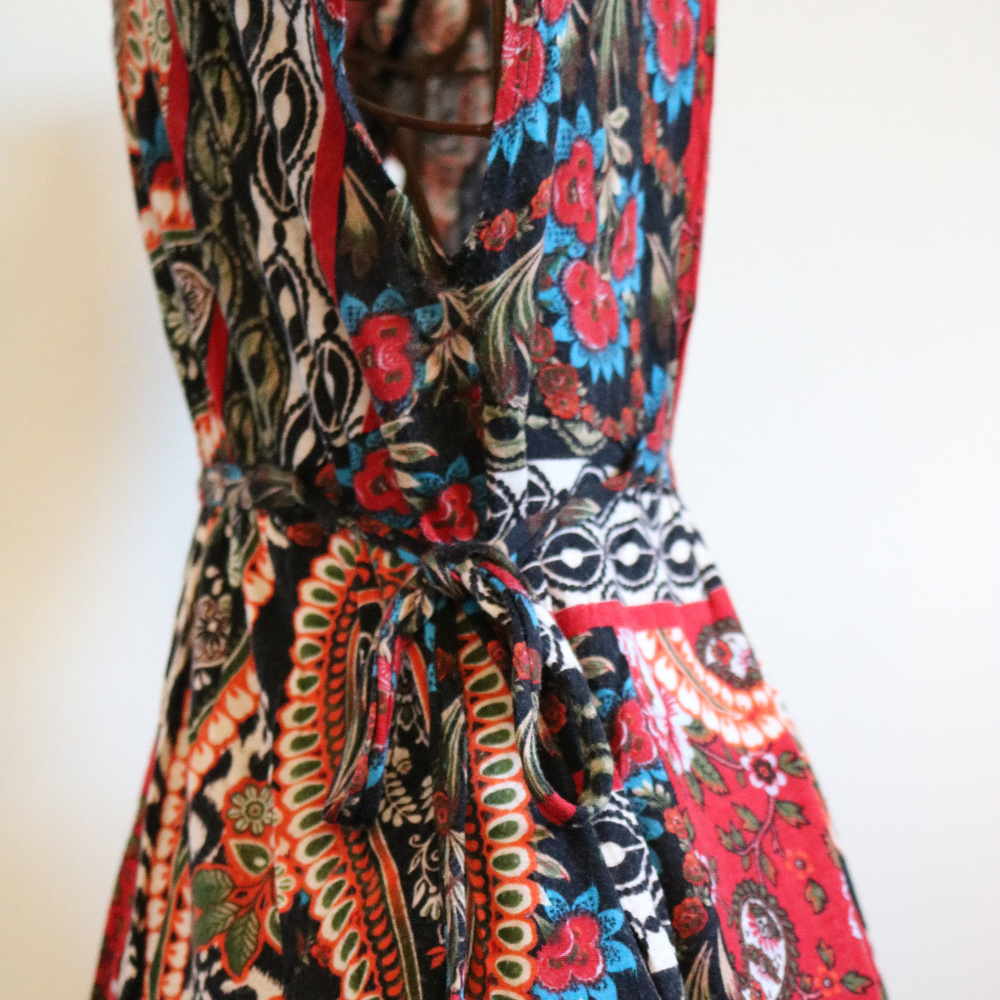 Super cute summer top! - Picture 5 of 5